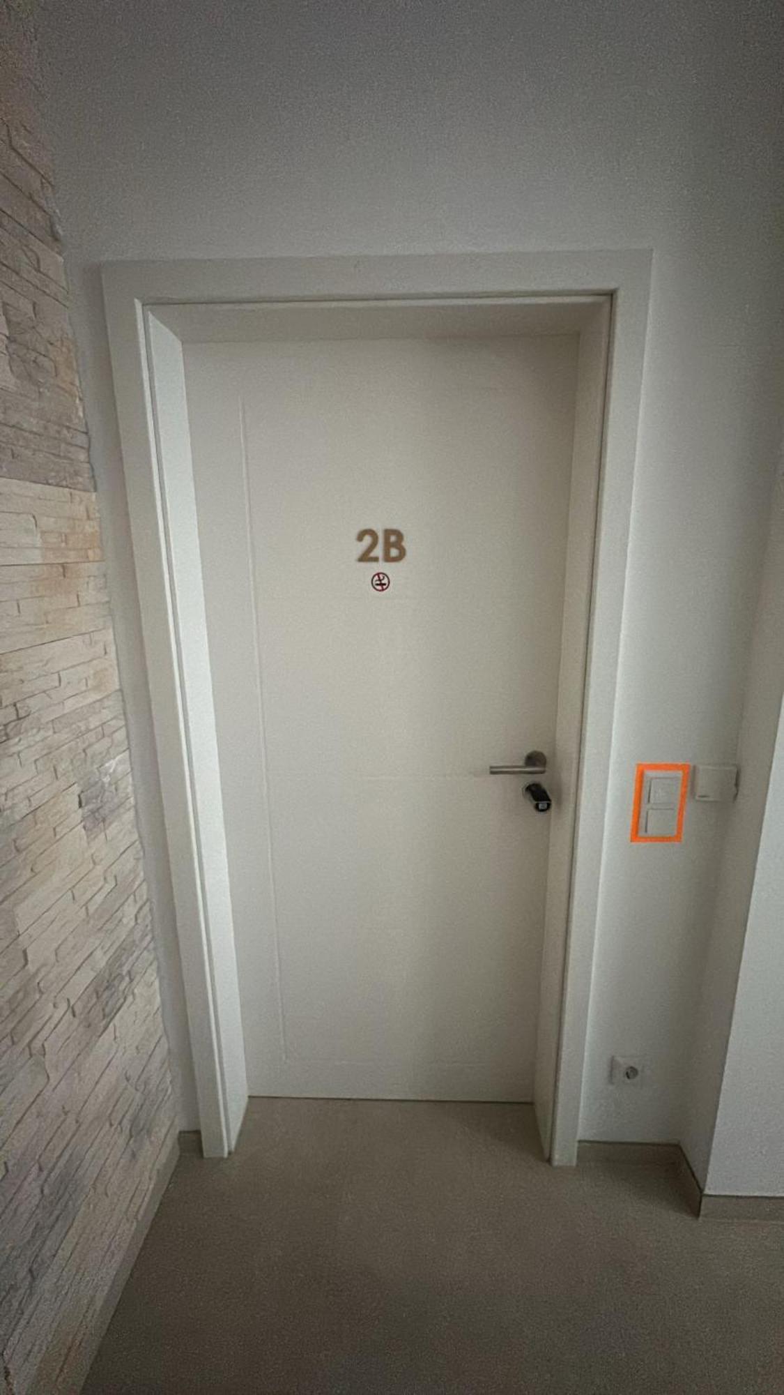 Zimmer 2B Mit Privates Badezimmer In Juelich ユーリッヒ エクステリア 写真